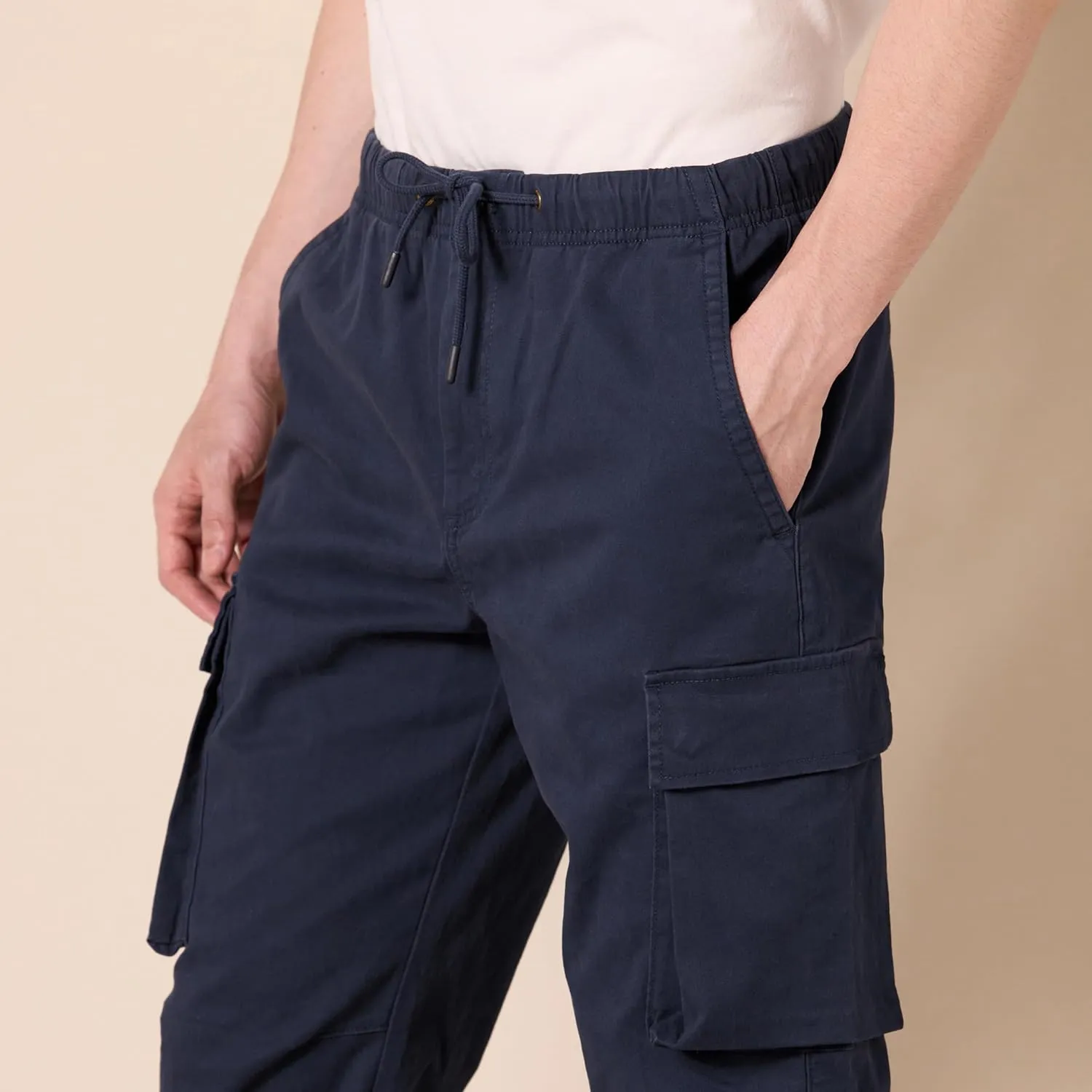 Amazon Essentials Men's Drawstring-Waist Regular-Fit Cargo Jogger